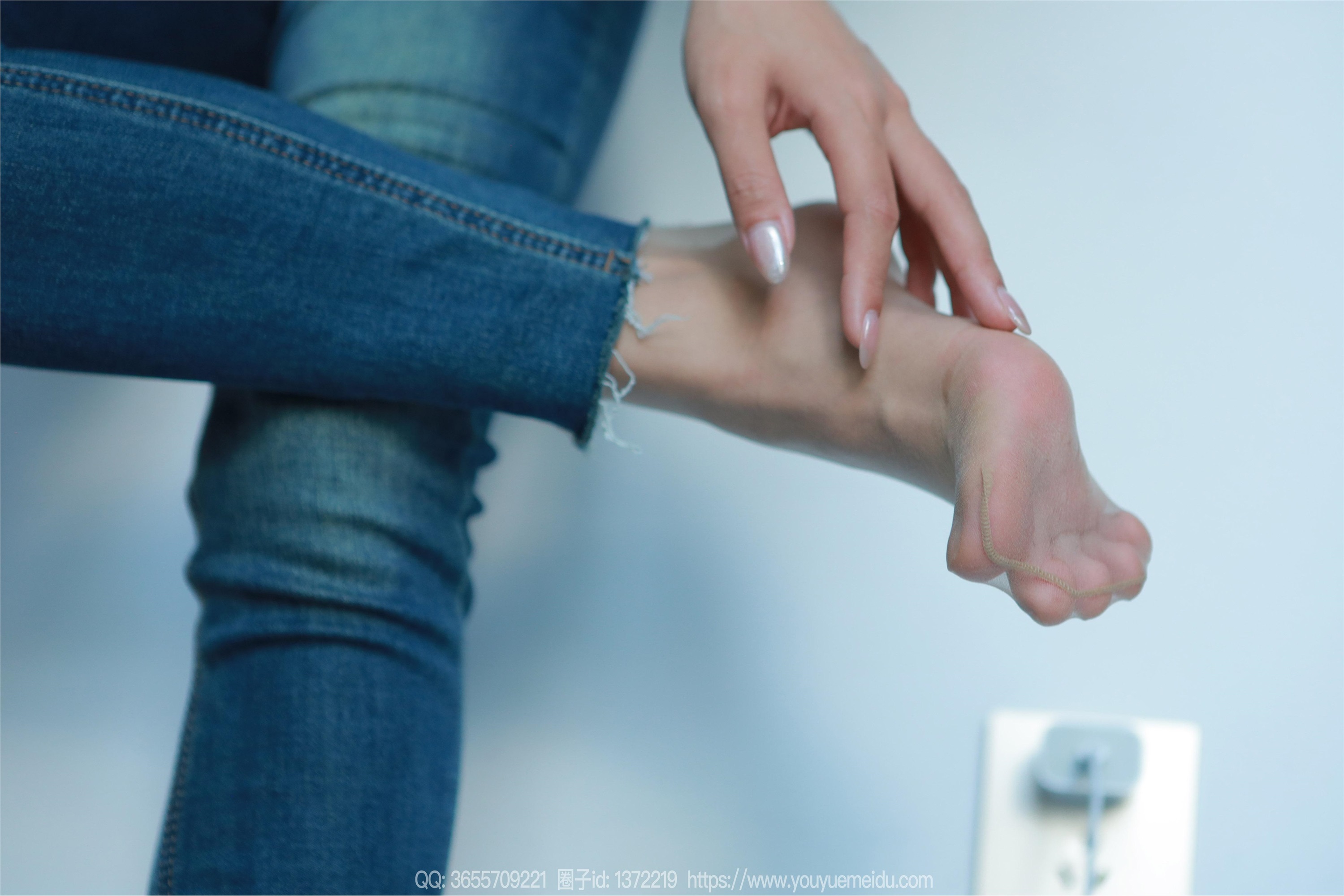 IESS异思趣向  2024.11.17 丝享家 1900 兔兔《裤里丝（上）》